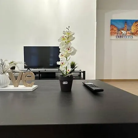 Urbsvetus 2 Appartamento Oviedo