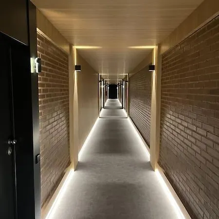 Urbsvetus 2 Apartment *